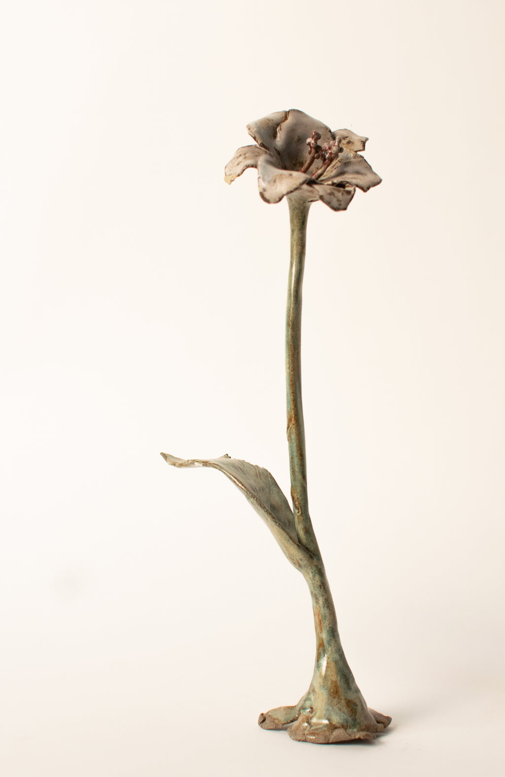 Blomma i stengods